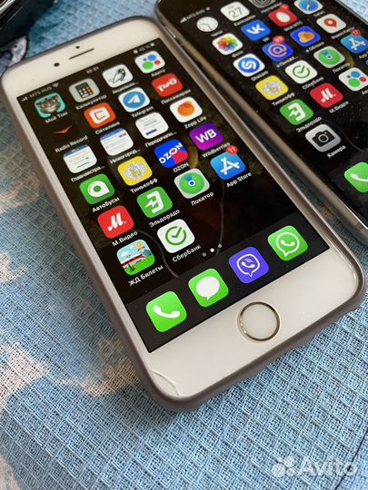 Телефон iPhone 6s 64Gb