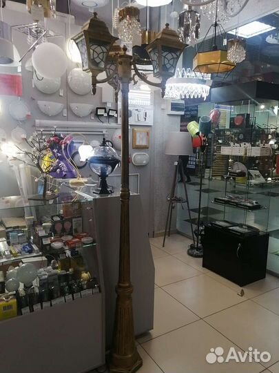 Фонарь уличный