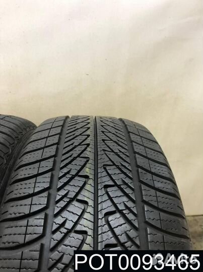 Goodyear UltraGrip 8 Performance 215/55 R16 97H