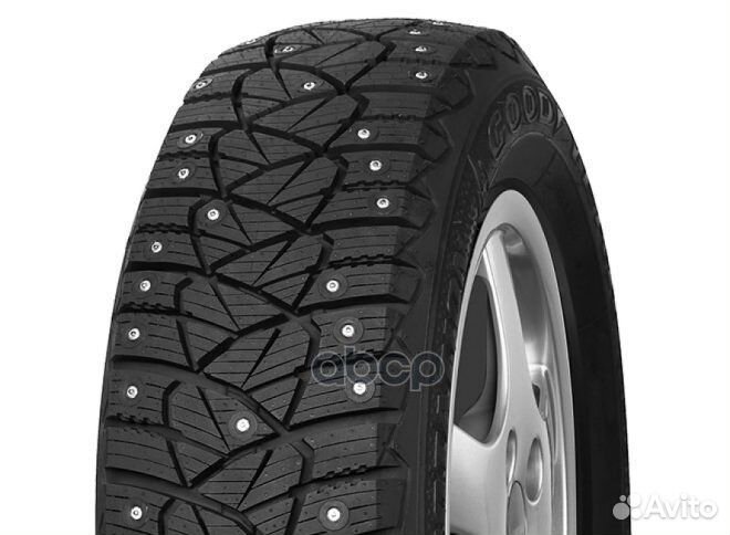 Goodyear Ultragrip 600 215/55 R17