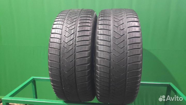 Pirelli Winter Sottozero 3 235/45 R18 96V
