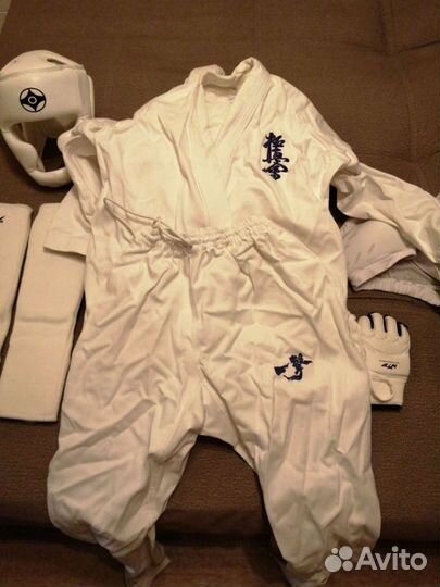 Продам кимано и защиту