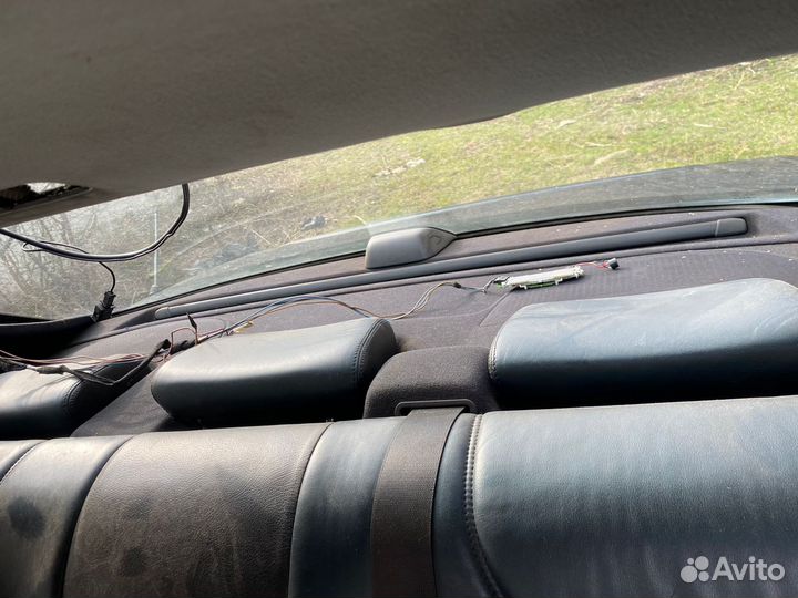 Задняя полка со шторкой Mercedes W210