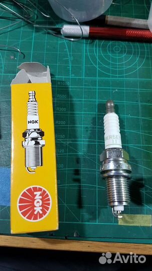 Свеча зажигания NGK BKR5EYA-11 с никеливым электр