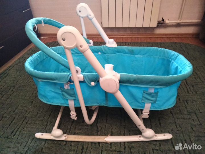 Детская кроватка качалка