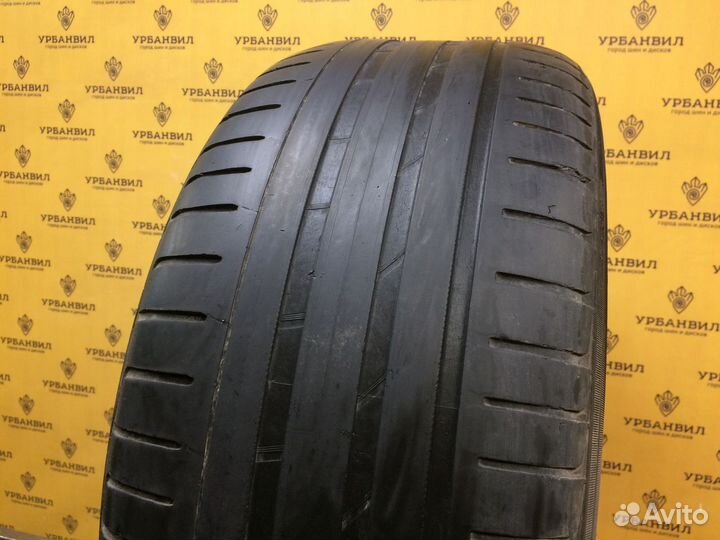 Nokian Tyres Hakka Black SUV 255/55 R18 102T