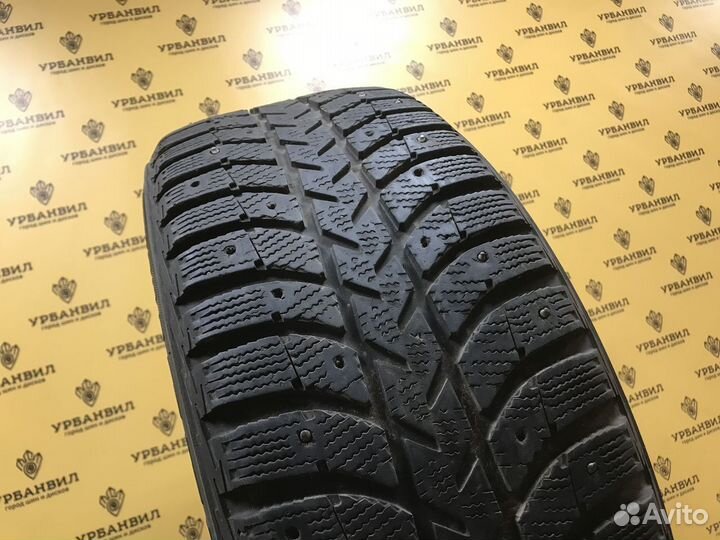 Bridgestone Ice Cruiser 5000 205/55 R16 91T