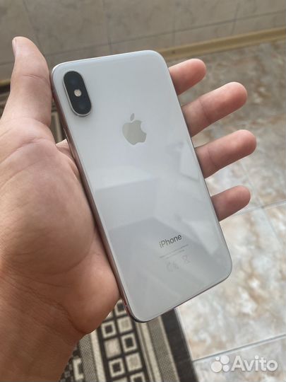 Телефон iPhone 10 х