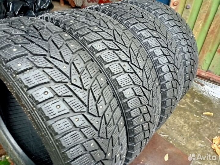 Dunlop SP Winter Ice 02 185/65 R15