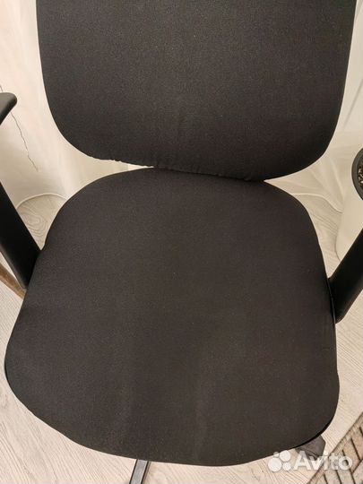 Компьютерное кресло