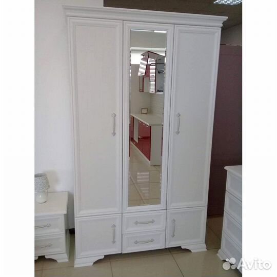 Шкаф (Спальный гарнитур)