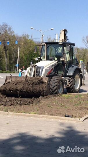 Услуги экскаватора-погрузчика