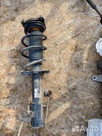 KiaSportage4(2015-2018) стойка передняя левая