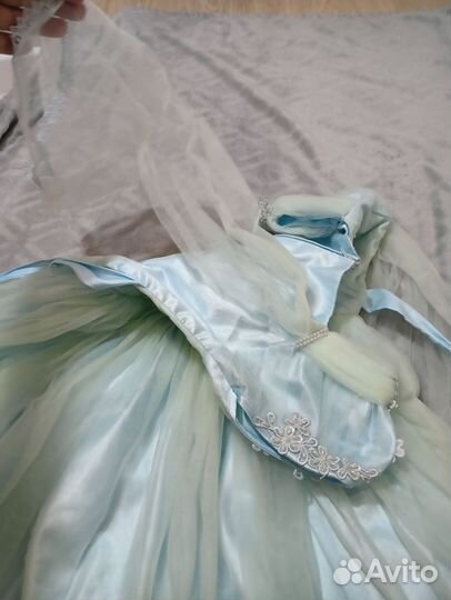 Платье нарядное 134 140