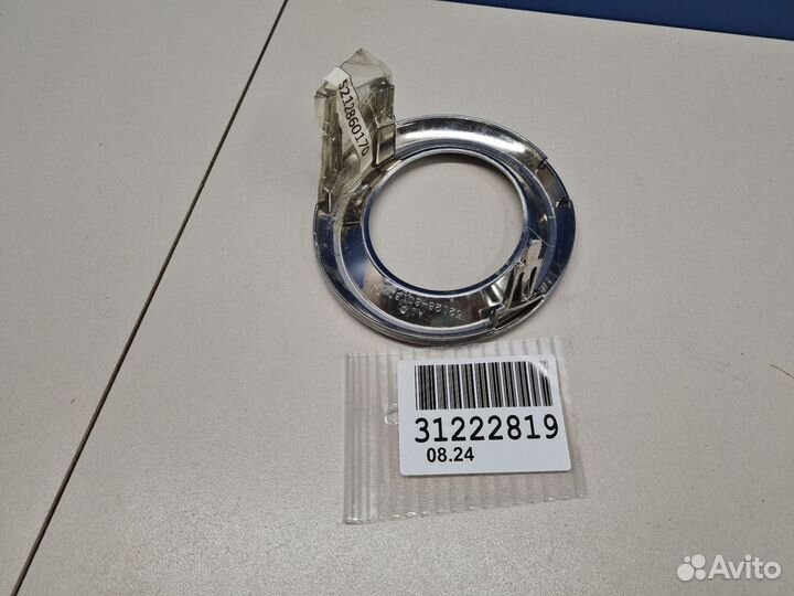 Рамка противотуманной фары левой Toyota Land Cruiser Prado 150 2009