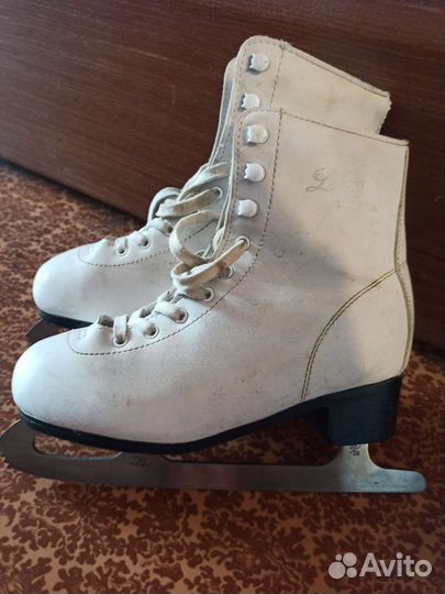 Фигурные коньки 37