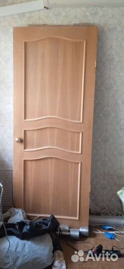 Двери межкомнатные 2 штуки