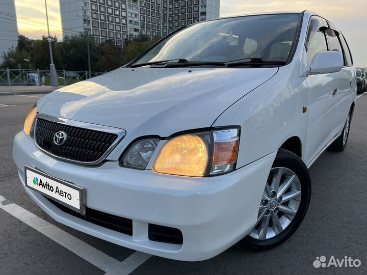 Toyota Gaia 2.0 AT, 2002, 366 081 км