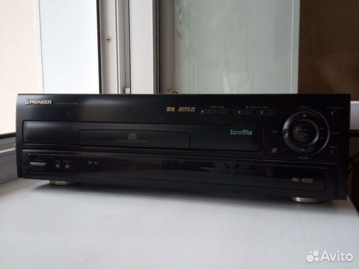 CD CDV LD проигрыватель Pioneer CLD-D515