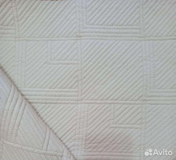 Накидки для мягкой мебели(новые)