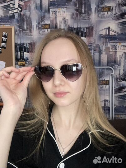 Солнечные очки женские