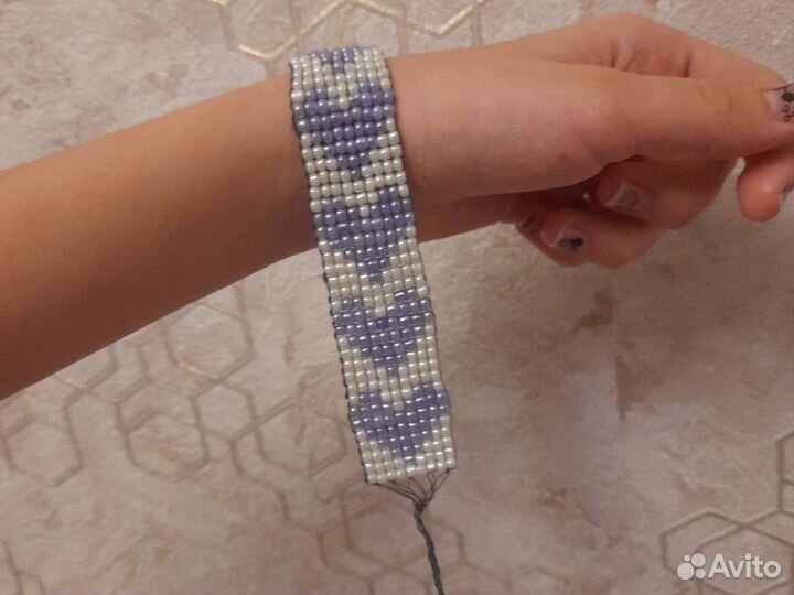 Браслет со сердечками