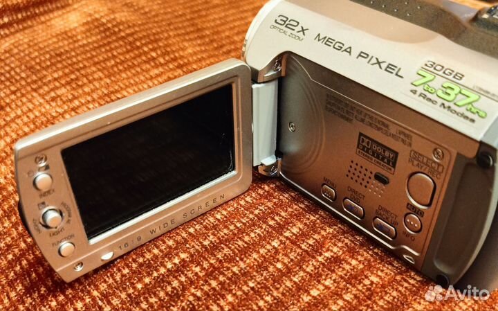 Видеокамера JVC GZ-MG150ER