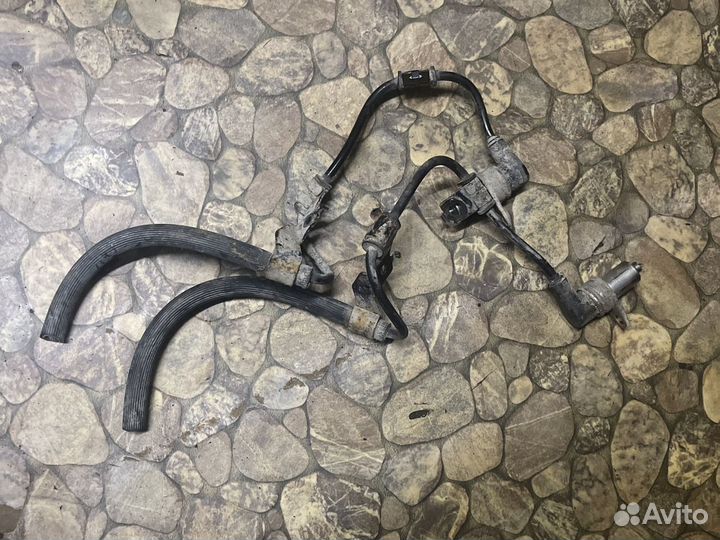 Датчик абс nissan serena c23