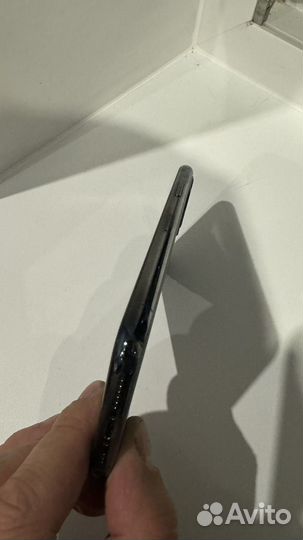 iPhone 11 Pro, 64 ГБ