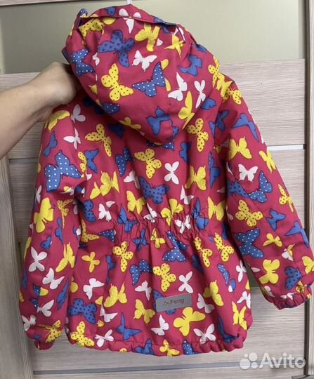 Ветровка на девочку 104