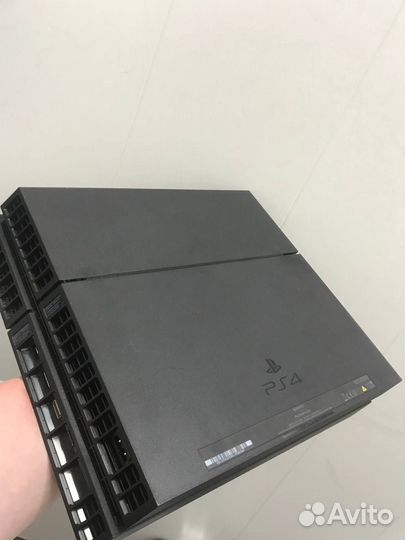 Игровая приставка Sony Playstation 4 500gb 130472