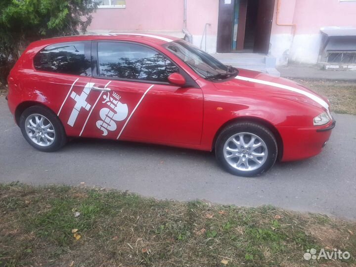 Alfa Romeo 147 2.0 МТ, 2002, 217 000 км