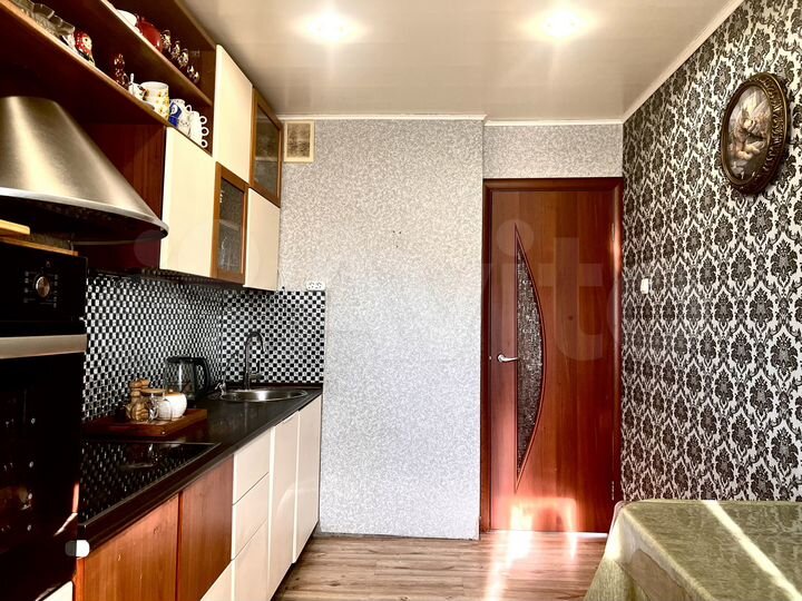 3-к. квартира, 67 м², 10/10 эт.