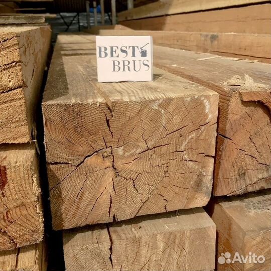 Прочные строительные конструкции с брусом из листв