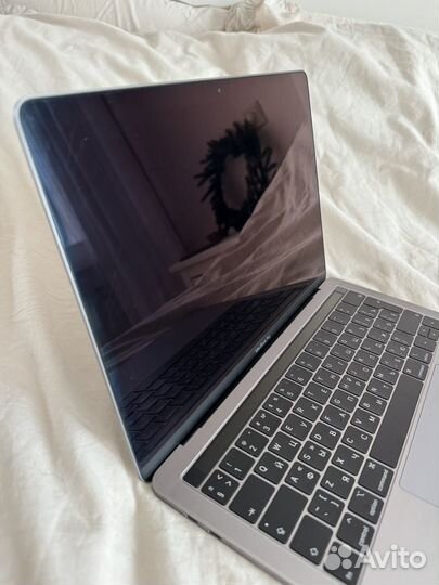 Macbook pro 13 2018 touch bar 1 тб