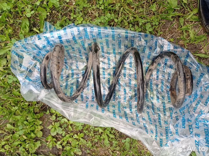 Задняя пружина на chevrolet cobalt авео т300