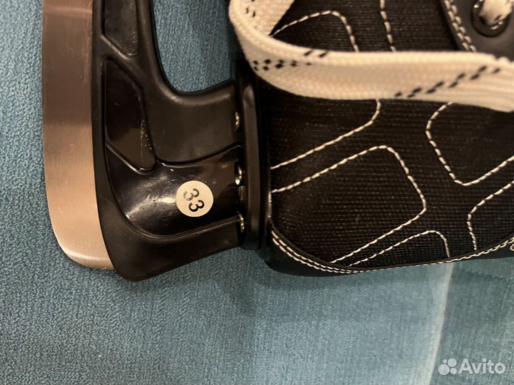 Коньки хоккейные