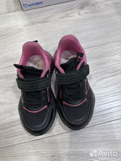 Кроссовки Котофей 27 для девочки