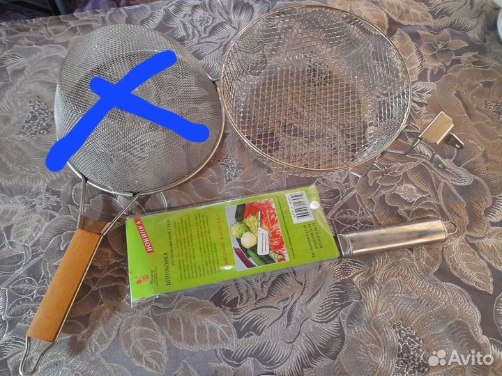 Кастрюли.Чашки.Кухонные принадлежности