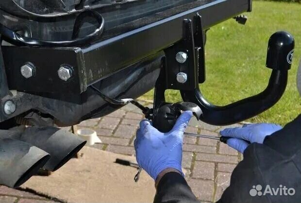 Установка фаркопа на легковой автомобиль