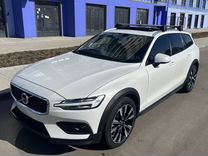 Volvo V60 Cross Country 2.0 AT, 2019, 67 000 км, с пробегом, цена 3 150 000 руб.