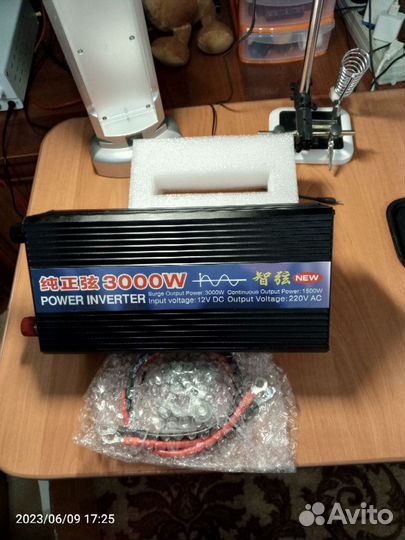 Инвертор Zhixian 3000 вт Чистый синус 12-220 V