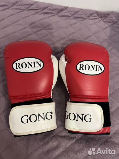 Боксерские перчатки