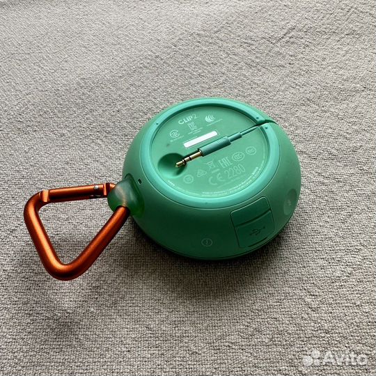 Портативная колонка JBL Clip 2