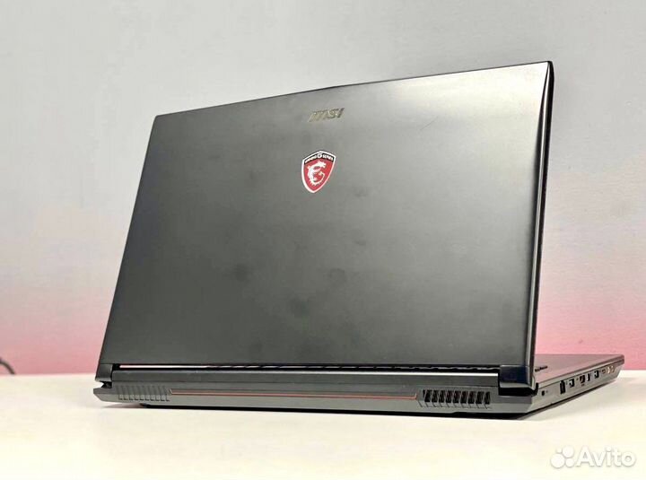 Игровой MSI 17.3” GTX950 Core i5 16g SSD+HDD
