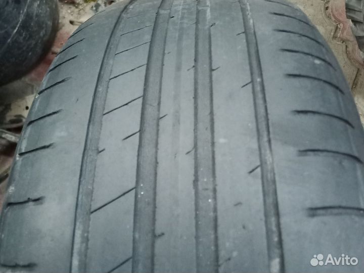 Goodyear EfficientGrip 205/55 R16