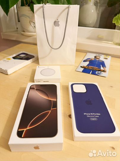 iPhone 16 Pro Max, 256 ГБ