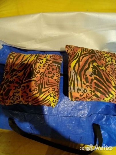 Подушечки цена за две шт