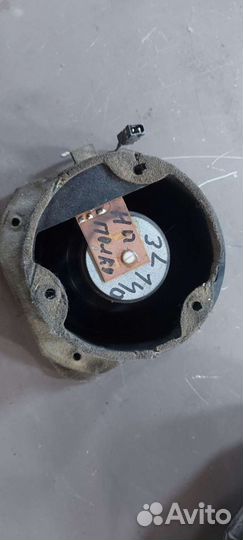 Динамик на Mercedes W140