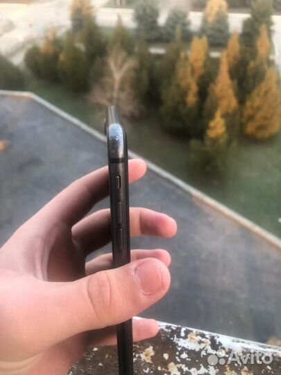 iPhone 8 Plus, 256 ГБ